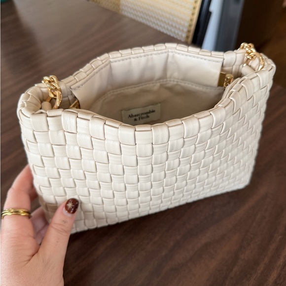 Abercrombie & Fitch shoulder bag - Picture 2 of 4